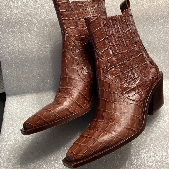 Dolce Vita Ankle Boots Size 6 Brown Embossed BlockHeel SquareToe Western Cowgirl - Picture 2 of 12